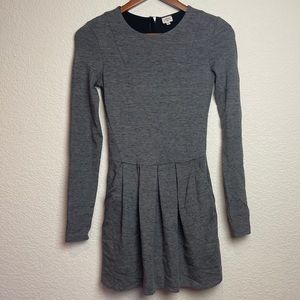 Aritzia Wilfred pleated Tartine mini dress